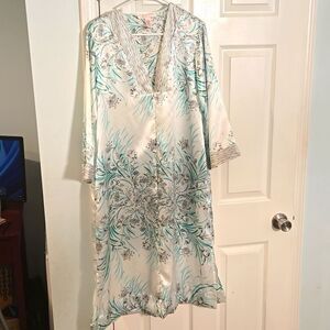 Oscar de la renta womens night gown size small